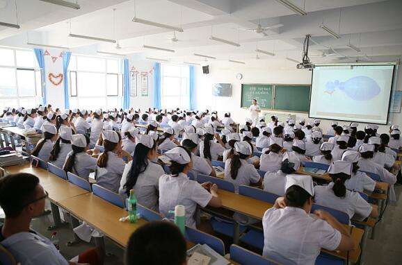 Shijiazhuang Medical College Admissions Brochure For International Students （2019）