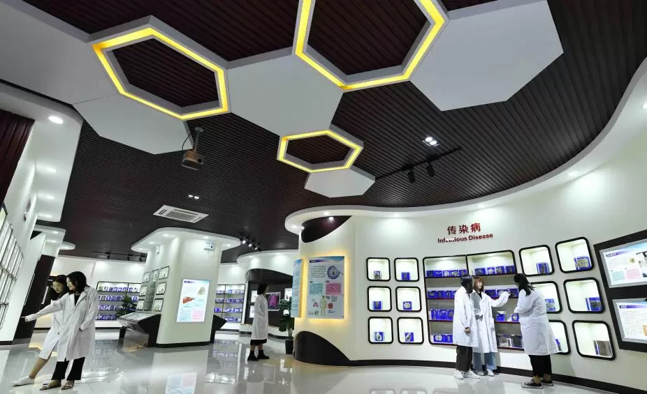 Shijiazhuang Medical College Admissions Brochure For International Students （2019）