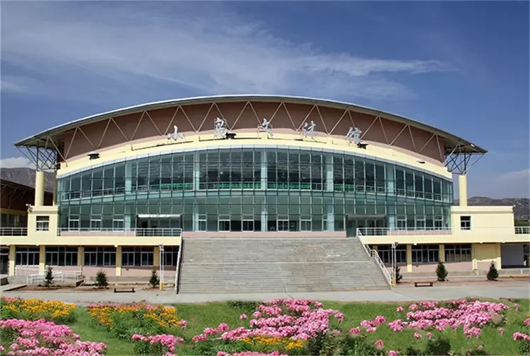 2020-2021 Qinghai University for Nationalities "Chinese Government Scholarship Program"Enrollment brochure 2020-2021年青海民族大学“中国政府奖学金项目”招生简章