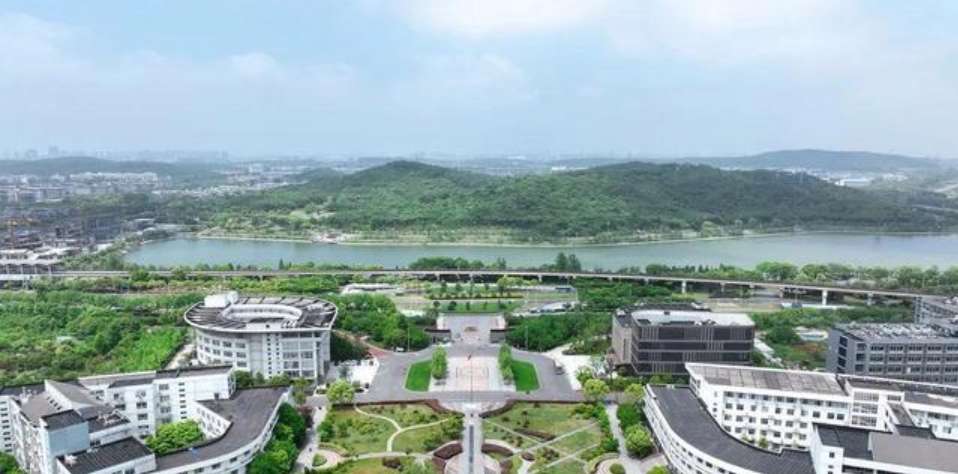 2021 Guidebook for Overseas Undergraduate Program Applicants of Nanjing University of Chinese Medicine