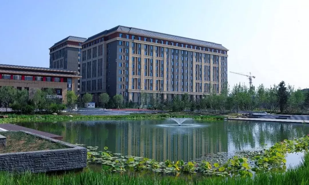 2022 Beijing University of Chinese Medicine International School Admissions Guide for International Students 2022年北京中医药大学本科外国留学生招生简章