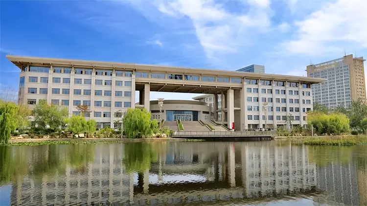 2022 Quanzhou Vocational and Technical University International Student Enrollment brochure 2022年泉州职业技术大学国际学生招生简章