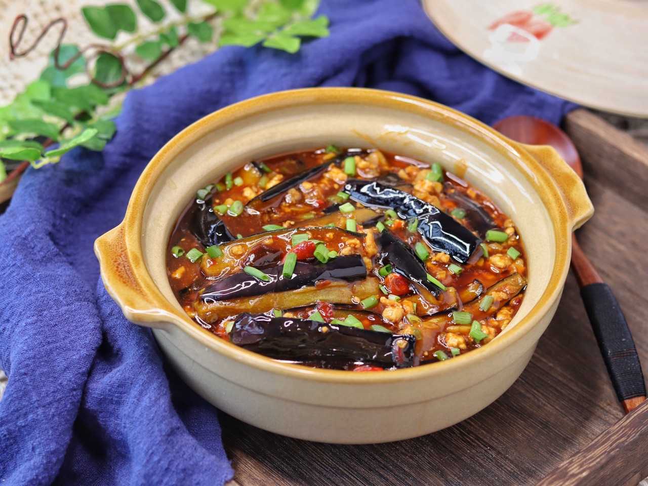 Fish-flavored Eggplant 鱼香茄子