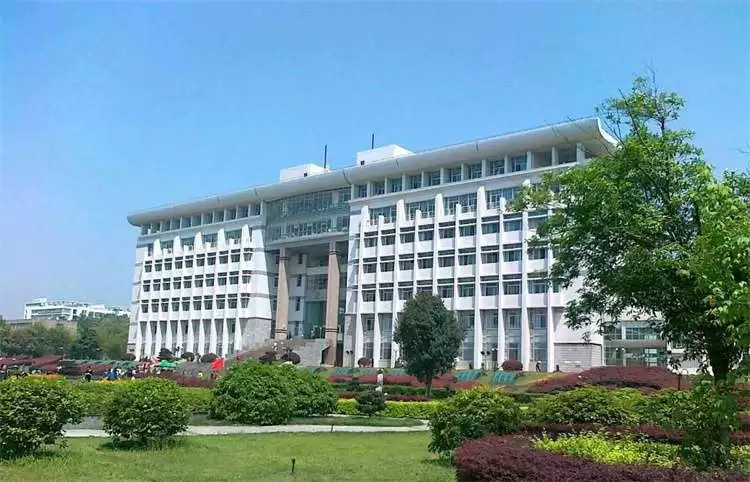 2023 Xiangtan University Chinese Government Scholarship Enrollment Brochure 2023年湘潭大学中国政府奖学金招生简章 WentChina 2023 Xiangtan University Chinese Government Scholarship Enrollment Brochure 2023年湘潭大学中国政府奖学金招生简章