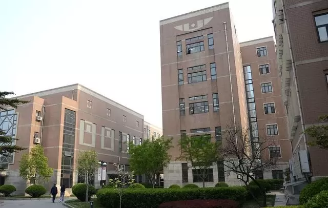 2023 National Academy of Chinese Opera foreign undergraduate student enrollment Prospectus 2023年中国戏曲学院外国留学生本科生招生简章