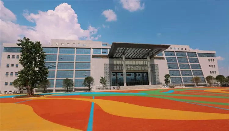 2023-2024 HongHe Universlty International Student Admission Brochure 2023-2024年红河学院国际学生招生简章