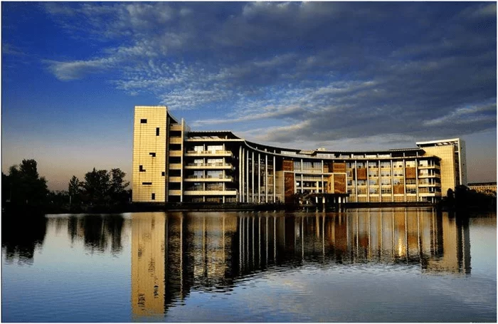 2024 Wuhan University of Technology Admissions Guide Chinese Government Scholarship Bilateral Program 2024年武汉理工大学中国政府奖学金国别双边项目招生指南