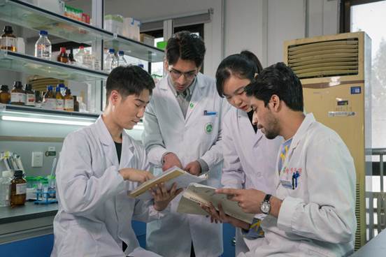 2024 Xinxiang Medical University Recruitment Brochure for International Undergraduate Students