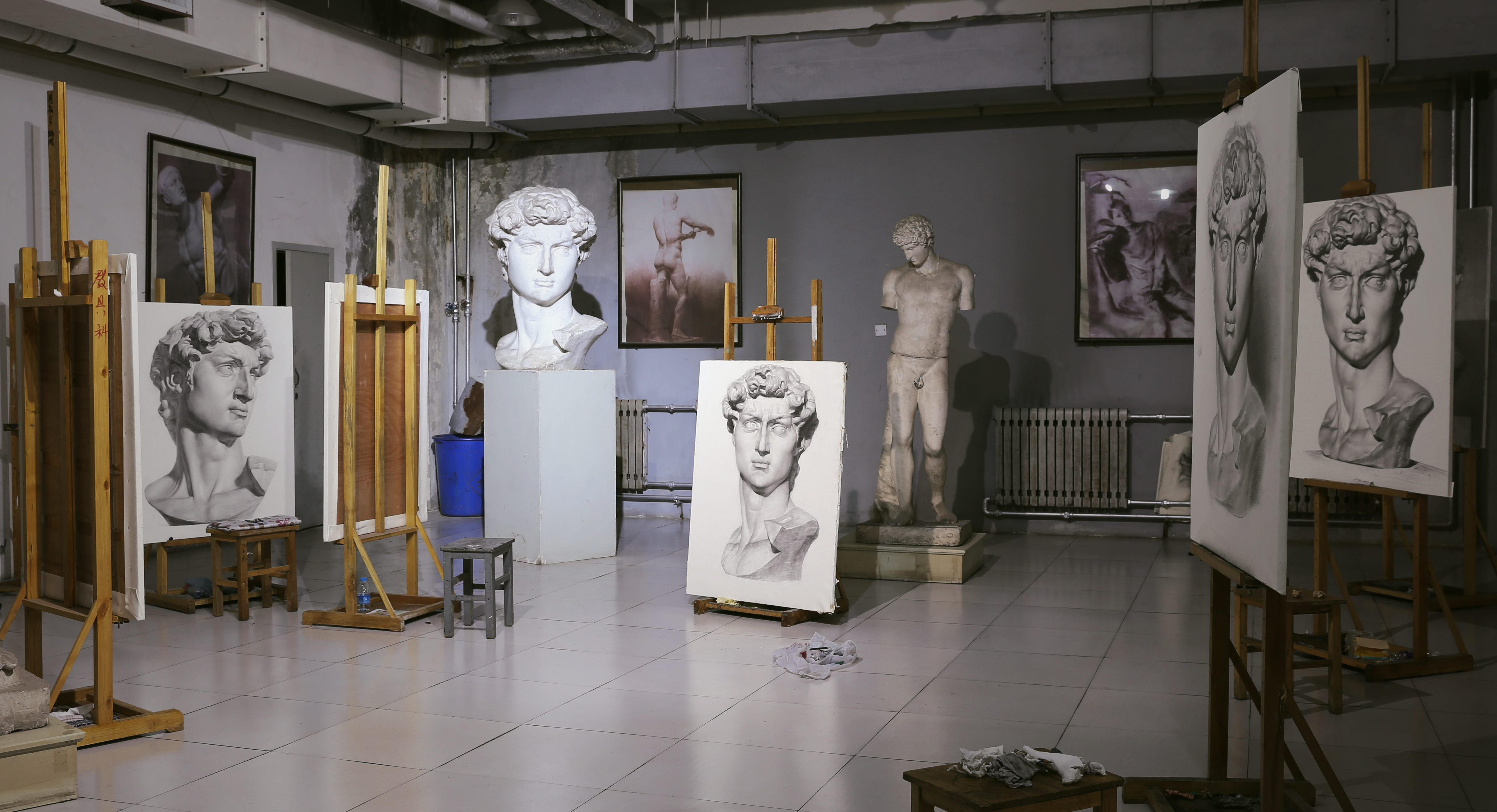 2024 Xian Academy of Fine Arts International Student Enrollment Brochure 2024年西安美术学院留学生招生简章