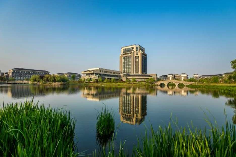 2024 Bachelor in Aquaculture Full Scholarship Program of Shanghai Ocean University