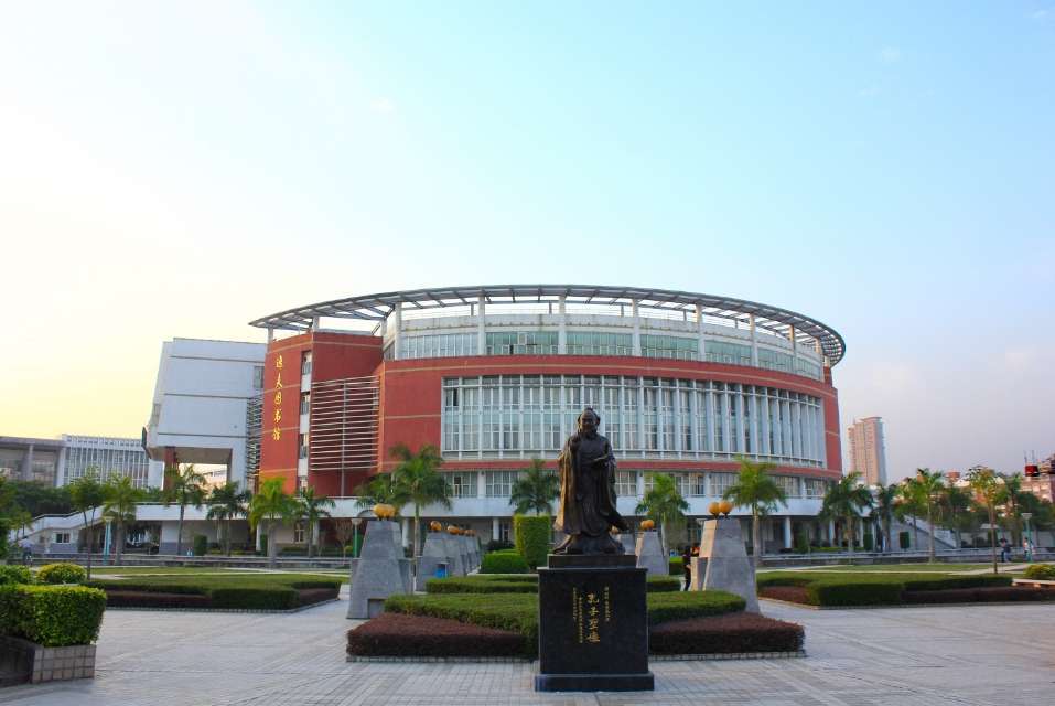 Admission Brochure for Foreign Students at Minnan Normal University (2024) 闽南师范大学外国留学生招生简章(2024)