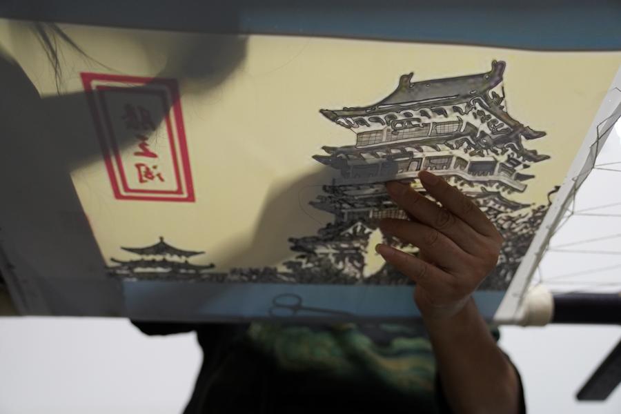 Centuries-old hair embroidery in east China's Jiangxi