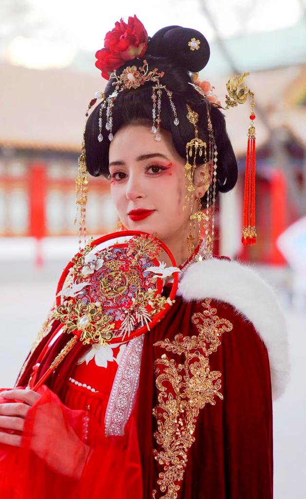 Foreign expert fascinated by Chinese culture