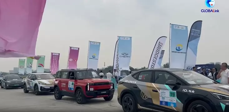 Chinese new-energy vehicles capture global attention in FIA competition