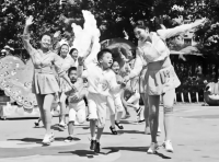 Song and Smile 歌声与微笑