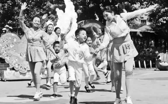 Song and Smile 歌声与微笑