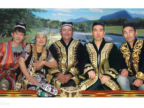 The Uzbek nationality  乌孜别克族