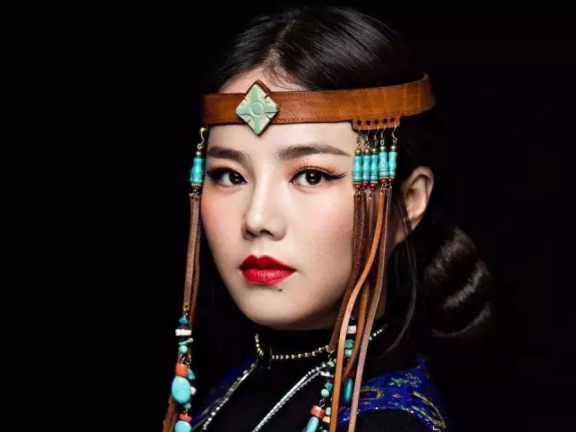 The Mongolic people 蒙古族