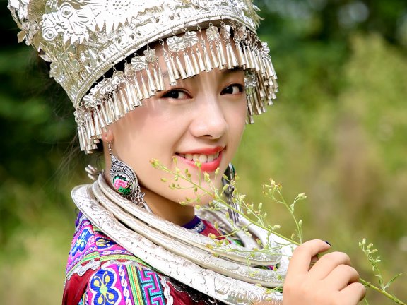 The Miao nationality  苗族
