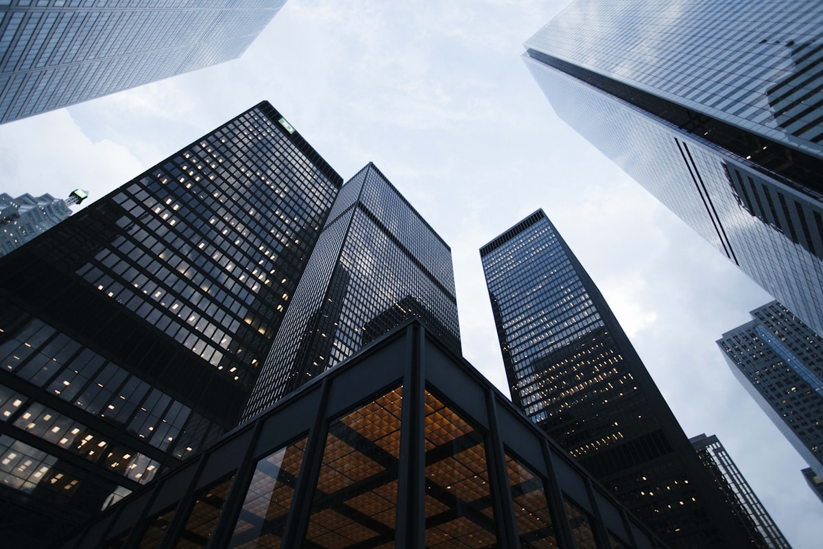 Top Business Schools in China 2026: Tsinghua SEM vs PKU Guanghua vs CEIBS vs Fudan vs SJTU Antai — Programs, Rankings, Tuition, and Career Outcomes Compared