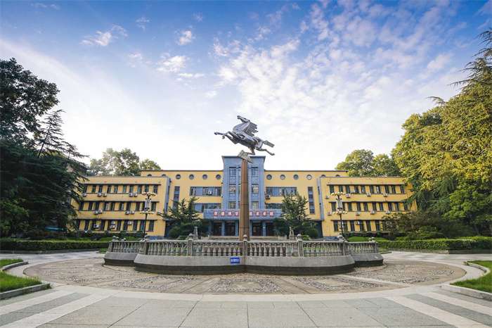 2026 Wuhan University of Technology China Government Scholarship graduate program enrollment brochure 2026年武汉理工大学中国政府奖学金高校研究生项目招生简章 WentChina - Your Ultimate Guide to Studying in China Wuhan University of Technology
