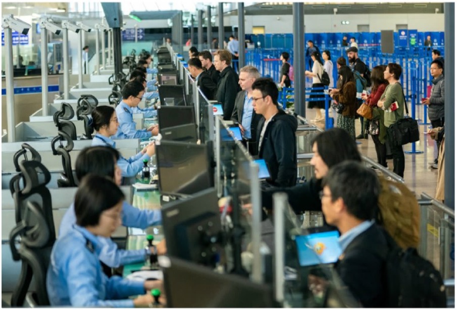 Complete Handbook for Foreigners in China WentChina - Your Ultimate Guide to Studying in China Complete Handbook for Foreigners in China WentChina - Your Ultimate Guide to Studying in China