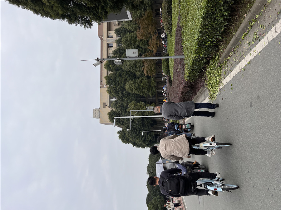 How are the Canteens/Dining Rooms in Universities of China? WentChina - Your Ultimate Guide to Studying in China How are the Canteens/Dining Rooms in Universities of China?