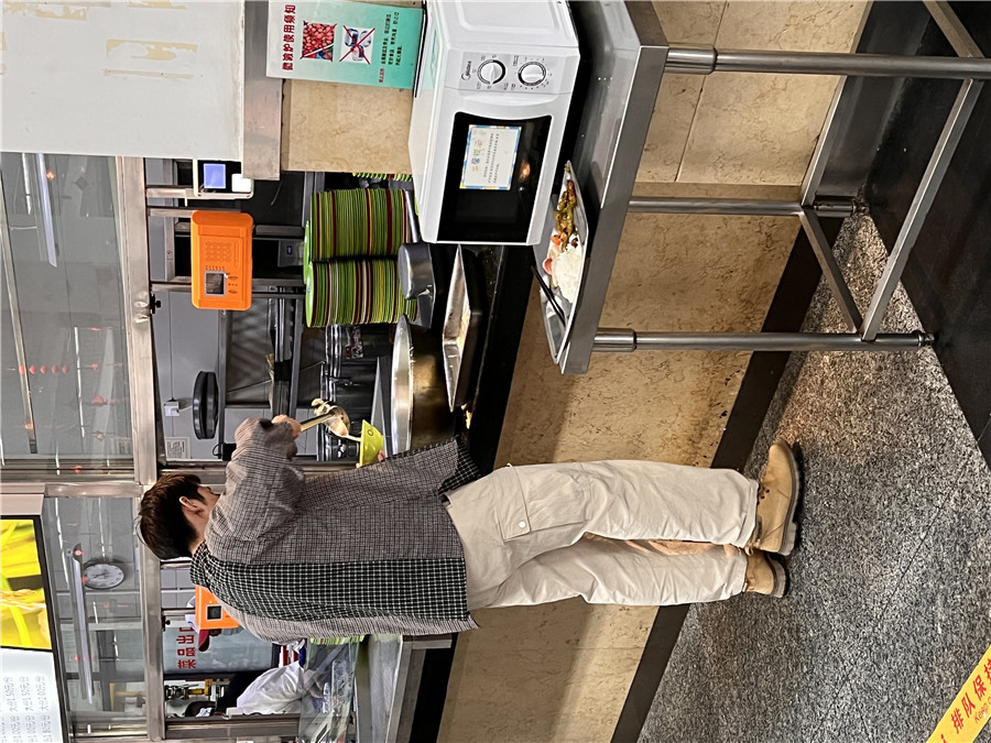 How are the Canteens/Dining Rooms in Universities of China? WentChina - Your Ultimate Guide to Studying in China How are the Canteens/Dining Rooms in Universities of China?