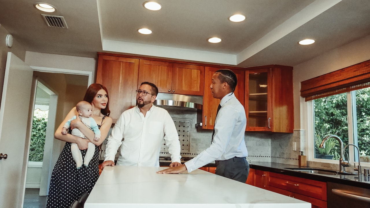 The Savvy Renter's Guide: Navigating Your House Rental Maze in China 2024 WentChina - Your Ultimate Guide to Studying in China The Savvy Renter's Guide: Navigating Your House Rental Maze in China 2024 WentChina - Your Ultimate Guide to Studying in China