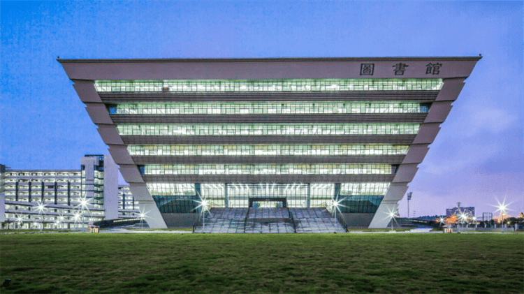 2024 Guangdong University of Finance and Economics full-time undergraduate admissions for international students 2024年广东财经大学国际学生全日制本科招生简章 WentChina - Your Ultimate Guide to Studying in China Guangdong University of Finance and Economics