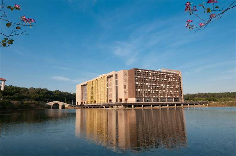 2024 Guangdong University of Finance and Economics International full-time Master's student enrollment Prospectus 2024年广东财经大学国际学生全日制硕士研究生招生简章 WentChina - Your Ultimate Guide to Studying in China Guangdong University of Finance and Economics