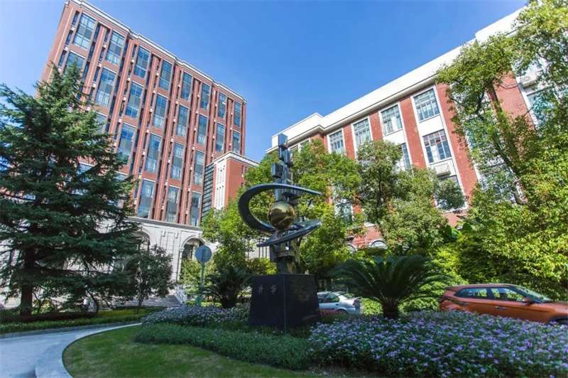 2024 Shanghai Jiao Tong University School of Medicine International Students Graduate Program Enrollment Prospectus 2024年上海交通大学医学院国际学生研究生项目招生简章 WentChina - Your Ultimate Guide to Studying in China 2024 Shanghai Jiao Tong University School of Medicine International Students Graduate Program Enrollment Prospectus 2024年上海交通大学医学院国际学生研究生项目招生简章