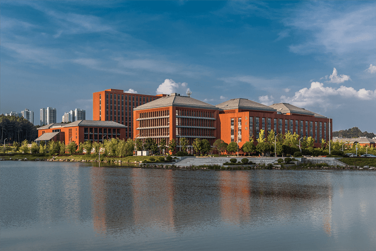 2024 Anhui Polytechnic University International Student Enrollment Brochure 2024年安徽工程大学留学生招生简章 WentChina - Your Ultimate Guide to Studying in China 2024 Anhui Polytechnic University International Student Enrollment Brochure 2024年安徽工程大学留学生招生简章