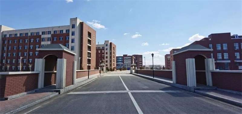 Jilin Normal University of Engineering Technology International students (language students) enrollment brochure 吉林工程技术师范学院国际学生(语言生)招生简章 WentChina - Your Ultimate Guide to Studying in China Jilin Normal University of Engineering Technology