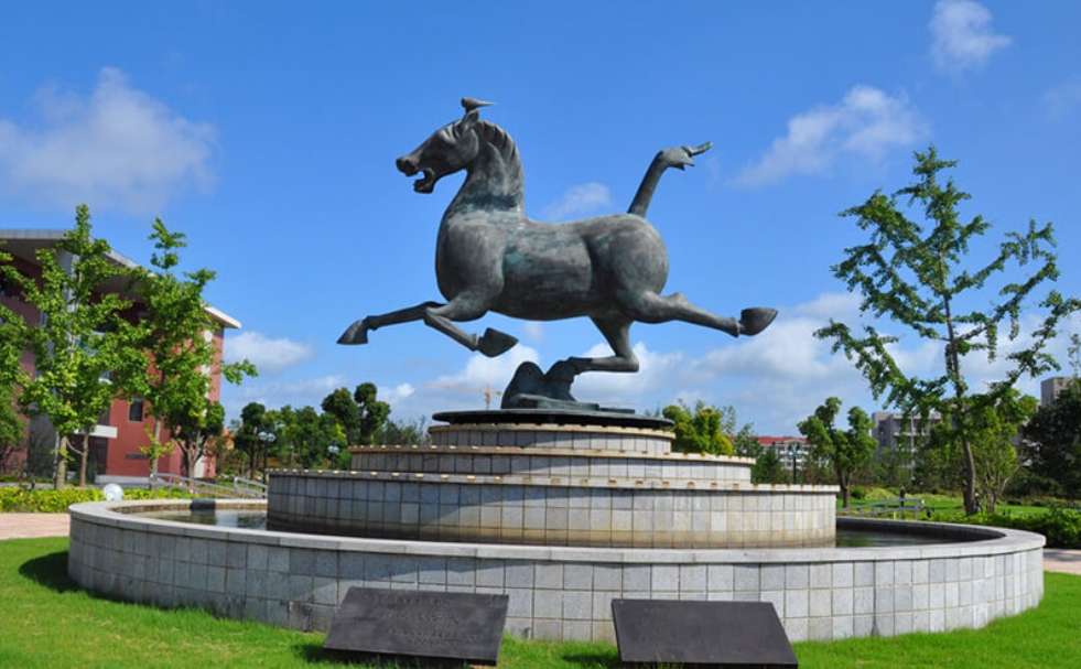 Shanghai Tourism College 上海旅游高等专科学校外国留学生招生简章 2024 WentChina - Your Ultimate Guide to Studying in China Shanghai Tourism College 上海旅游高等专科学校外国留学生招生简章 2024