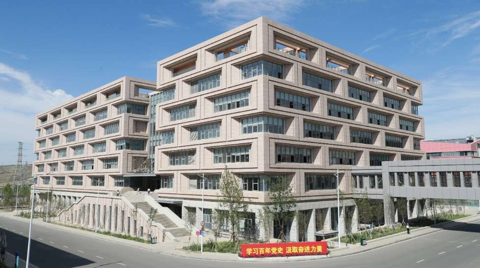 2024 Xinjiang Medical University International Student Enrollment Brochure 2024年新疆医科大学国际学生招生简章 WentChina - Your Ultimate Guide to Studying in China 2024 Xinjiang Medical University International Student Enrollment Brochure 2024年新疆医科大学国际学生招生简章