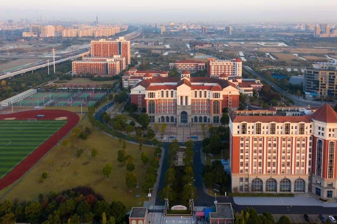SUMHS International Student Admissions Guide 2024 (Undergraduate) WentChina - Your Ultimate Guide to Studying in China SUMHS International Student Admissions Guide 2024 (Undergraduate) WentChina - Your Ultimate Guide to Studying in China