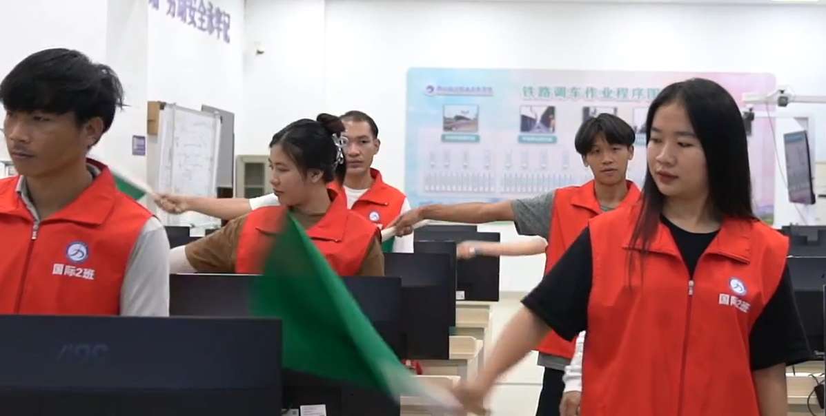 Strengthening vocational education cooperation between China, ASEAN countries