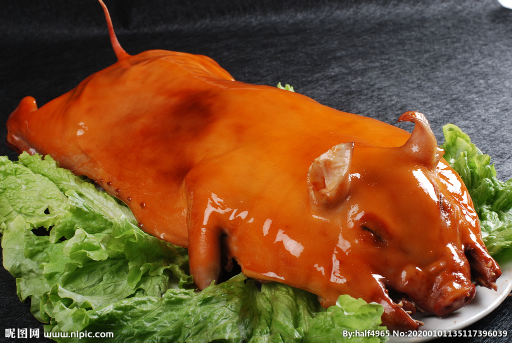 Roast Suckling Pig 烧乳猪 WentChina - Your Ultimate Guide to Studying in China Roast Suckling Pig 烧乳猪